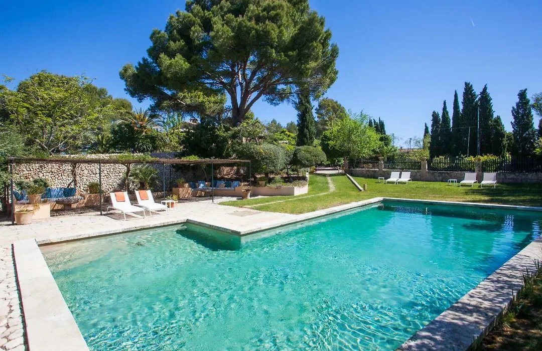Oliver Moragues Grandhouse & Vineyard-1